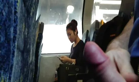 Strapon看護師fucks患者と潤滑油 えろ 一徹
