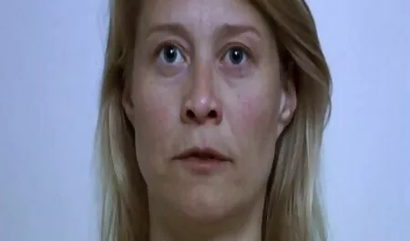 女の子の指のドラムを目が覚めた sex 動画 一徹