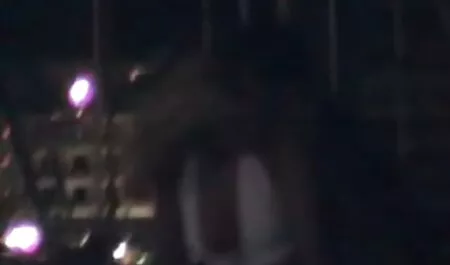 ウェイターは、バックルームで女の子とゲストを呼び出します 一徹 無料 エロ 動画